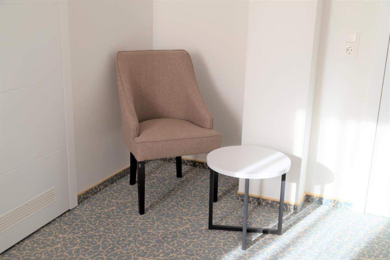 Amplidi Hotel ハノーファー エクステリア 写真